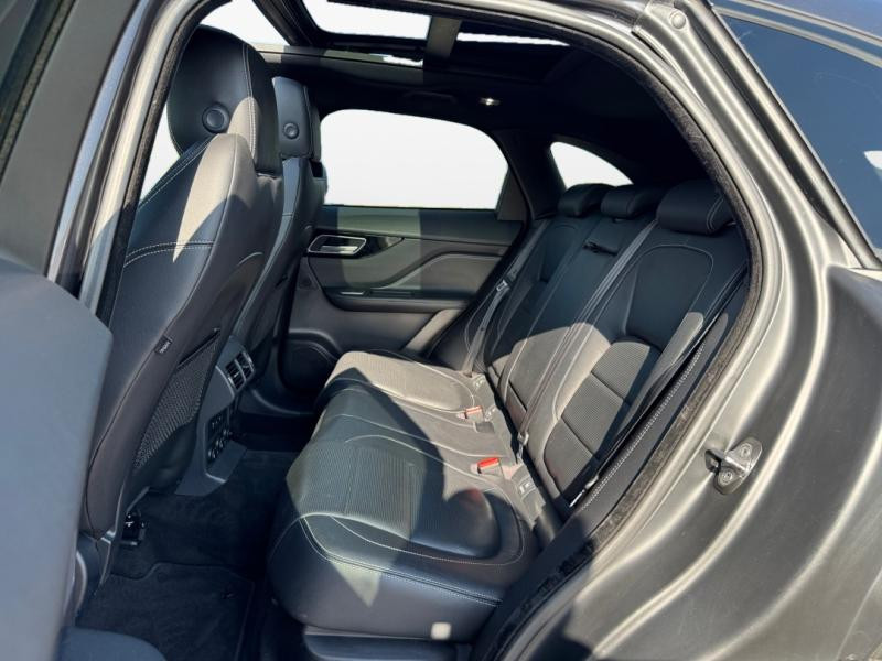Occasion JAGUAR F-Pace 2.0D 240ch R-Sport AWD BVA8 2018 Santorini Black 27490 € à Lesménils