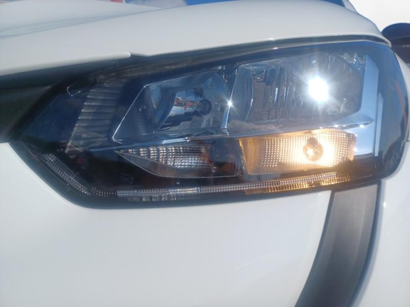 Occasion PEUGEOT 208 Affaire 1.2 PureTech 75ch S&S Premium 2022 Blanc Banquise 8940 € à Lesménils