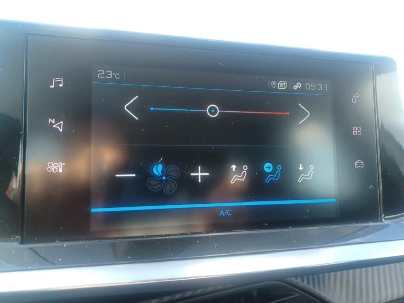 Occasion PEUGEOT 208 Affaire 1.2 PureTech 75ch S&S Premium 2022 Blanc Banquise 8940 € à Lesménils