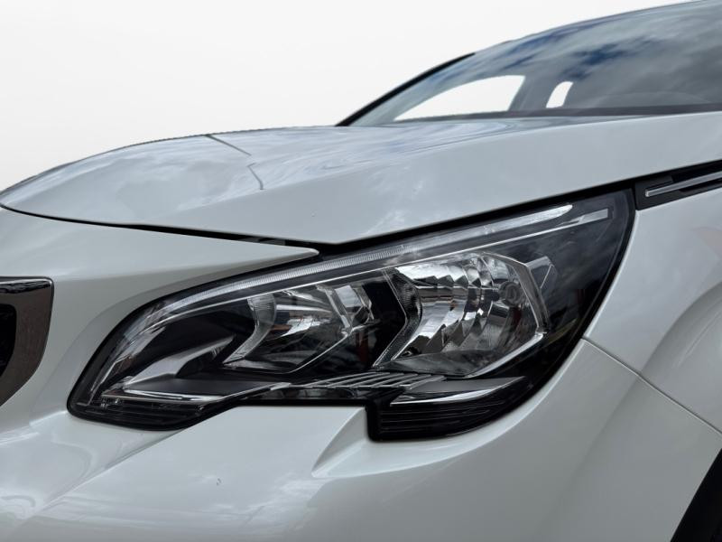 Used PEUGEOT 3008 1.2 PureTech 130ch Allure S&S EAT8  6cv 2020 Blanc Nacré (S) € 15990 in Lesménils