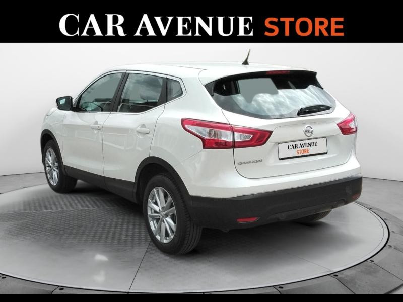 Used NISSAN Qashqai 1.2L DIG-T 115ch Business Edition Xtronic 2017 Blanc Arctique € 11490 in Lesménils