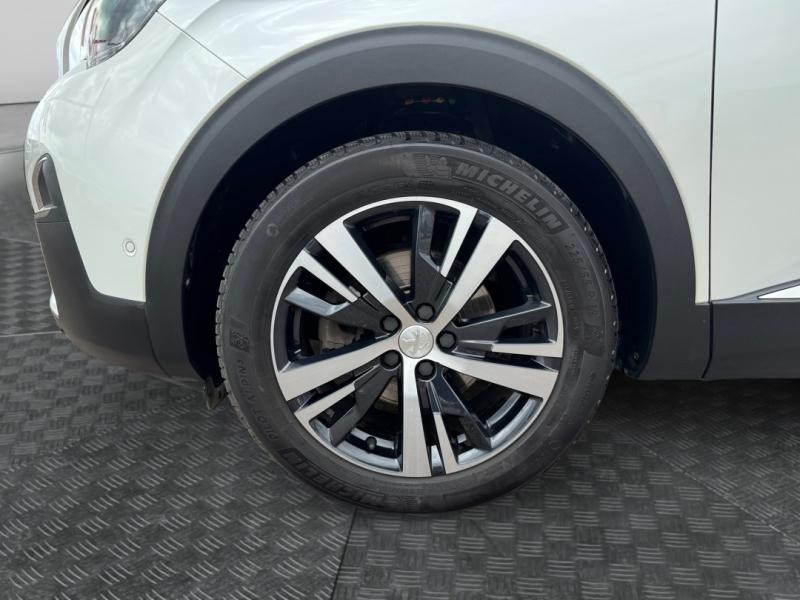 Used PEUGEOT 3008 1.2 PureTech 130ch Allure S&S EAT8  6cv 2020 Blanc Nacré (S) € 15990 in Lesménils