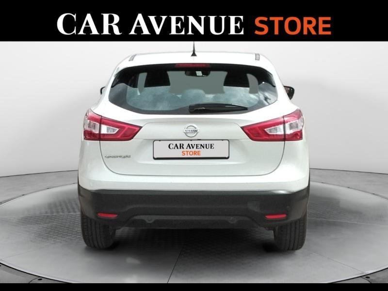 Used NISSAN Qashqai 1.2L DIG-T 115ch Business Edition Xtronic 2017 Blanc Arctique € 11490 in Lesménils