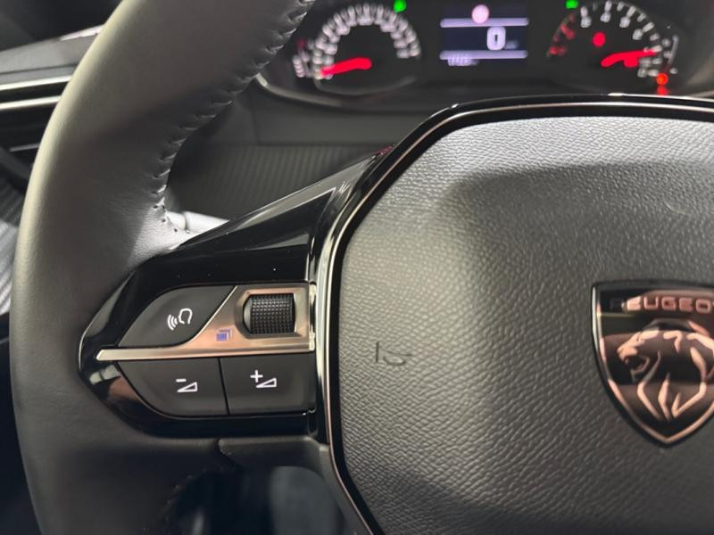 Occasion PEUGEOT 2008 1.2 PureTech 100ch S&S Active 2024 Gris Artense (M) 16970 € à Lesménils