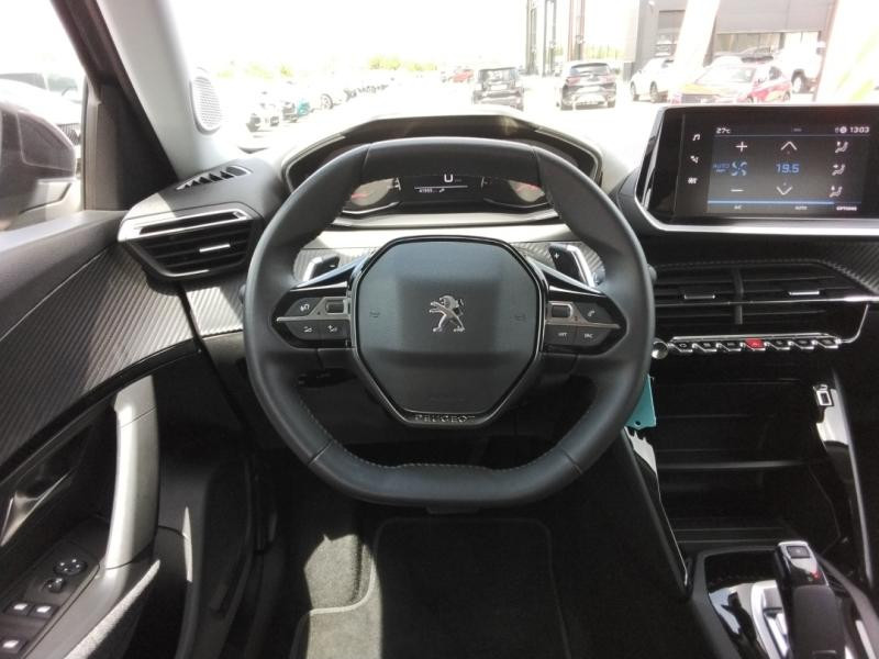 Used PEUGEOT 2008 1.2 PureTech 130ch S&S Style EAT8 2021 Gris Platinium (M) € 14990 in Lesménils