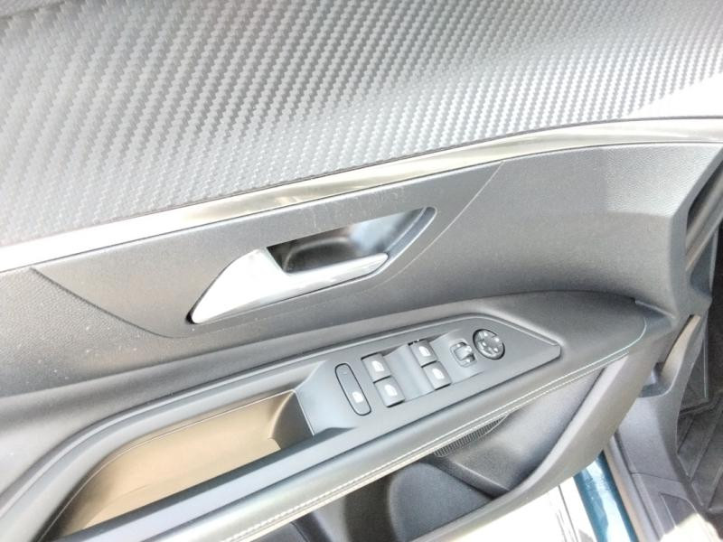 Occasion PEUGEOT 3008 HYBRID 225ch Allure e-EAT8 2022 Bleu Célèbes (M) 16990 € à Lesménils