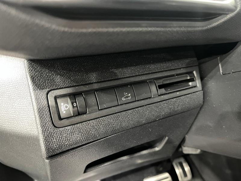Occasion PEUGEOT 3008 1.2 PureTech 130ch S&S Crossway EAT8 2020 Noir Perla Nera (M) 14990 € à Lesménils
