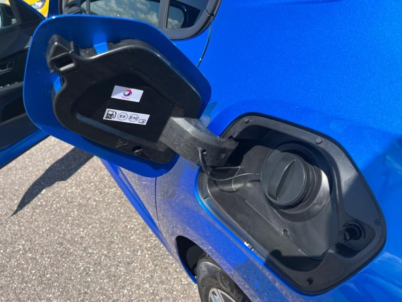 Occasion PEUGEOT 208 1.2 PureTech 100ch S&S Allure EAT8 2024 Bleu Vertigo (V) 15990 € à Lesménils