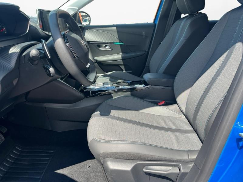 Occasion PEUGEOT 208 1.2 PureTech 100ch S&S Allure EAT8 2024 Bleu Vertigo (V) 15990 € à Lesménils