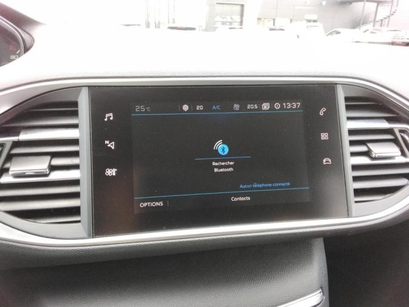 Occasion PEUGEOT 308 1.2 PureTech 110ch E6.3 S&S Style 2019 Dark Blue 9990 € à Lesménils