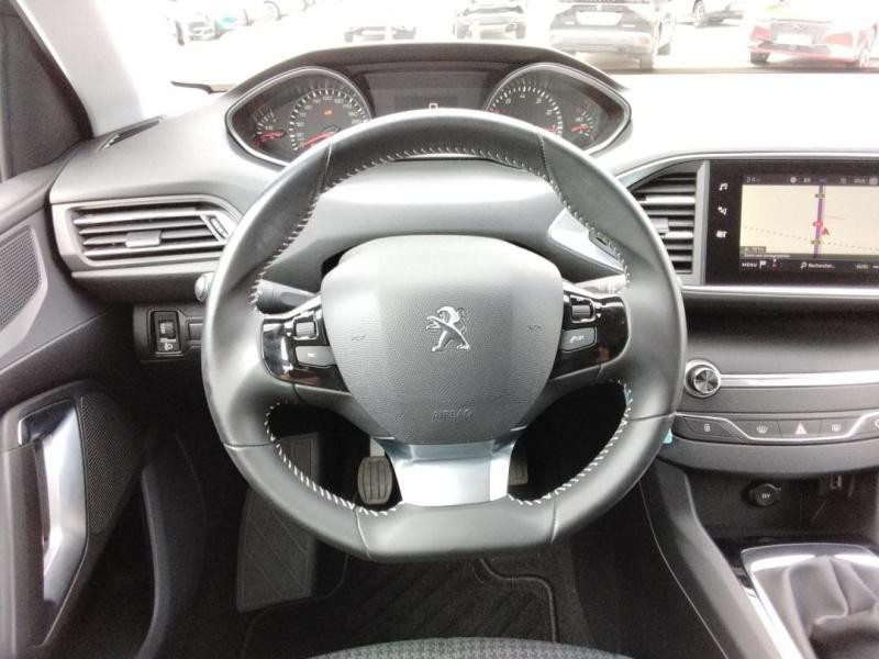 Occasion PEUGEOT 308 1.2 PureTech 110ch E6.3 S&S Style 2019 Dark Blue 9990 € à Lesménils