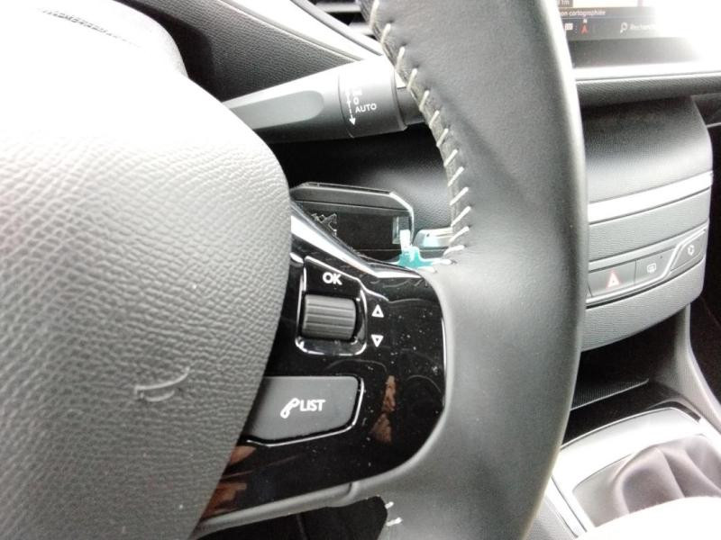 Occasion PEUGEOT 308 1.2 PureTech 110ch E6.3 S&S Style 2019 Dark Blue 9990 € à Lesménils