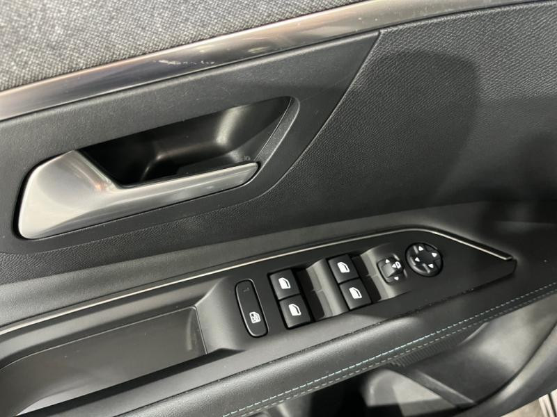 Occasion PEUGEOT 3008 1.2 PureTech 130ch S&S Crossway EAT8 2020 Noir Perla Nera (M) 14990 € à Lesménils