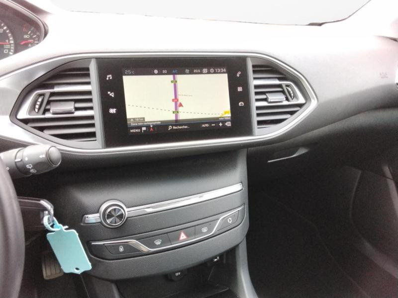 Occasion PEUGEOT 308 1.2 PureTech 110ch E6.3 S&S Style 2019 Dark Blue 9990 € à Lesménils