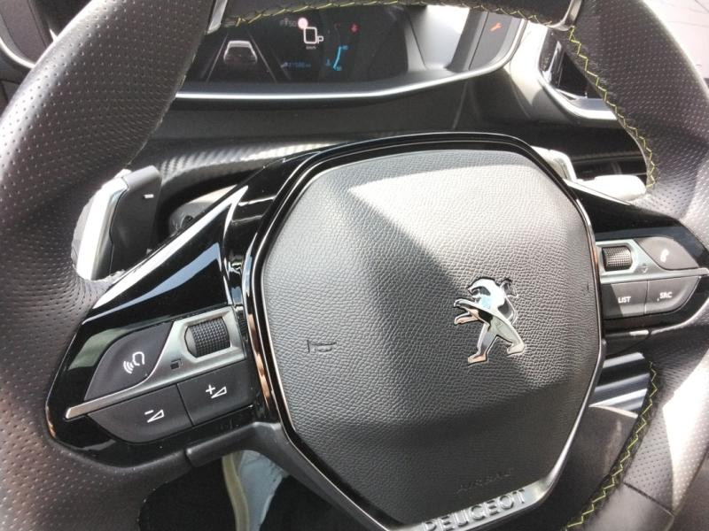 Occasion PEUGEOT 208 1.2 PureTech 130ch S&S GT EAT8 2024 Jaune 17990 € à Lesménils