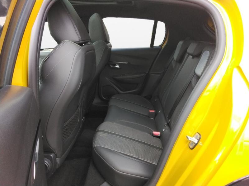 Occasion PEUGEOT 208 1.2 PureTech 130ch S&S GT EAT8 2024 Jaune 17990 € à Lesménils