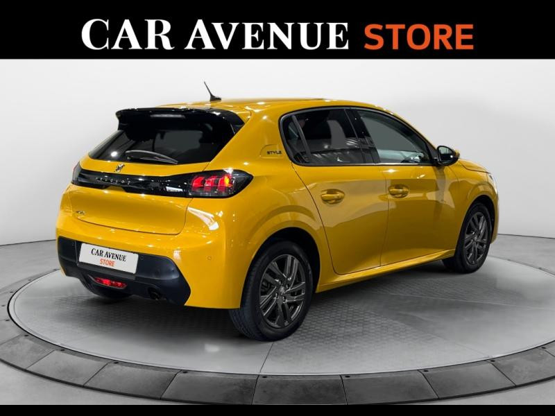 Occasion PEUGEOT 208 1.2 PureTech 100ch S&S Style EAT8 2021 Jaune 13490 € à Lesménils