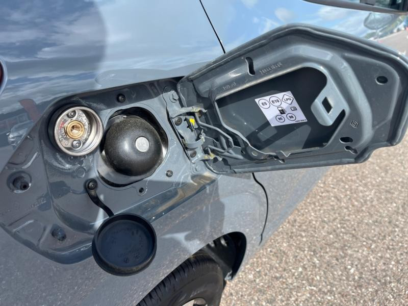 Occasion DACIA Sandero 1.0 ECO-G 100ch Expression -24 2025 Gris Schiste métallisé 17490 € à Lesménils