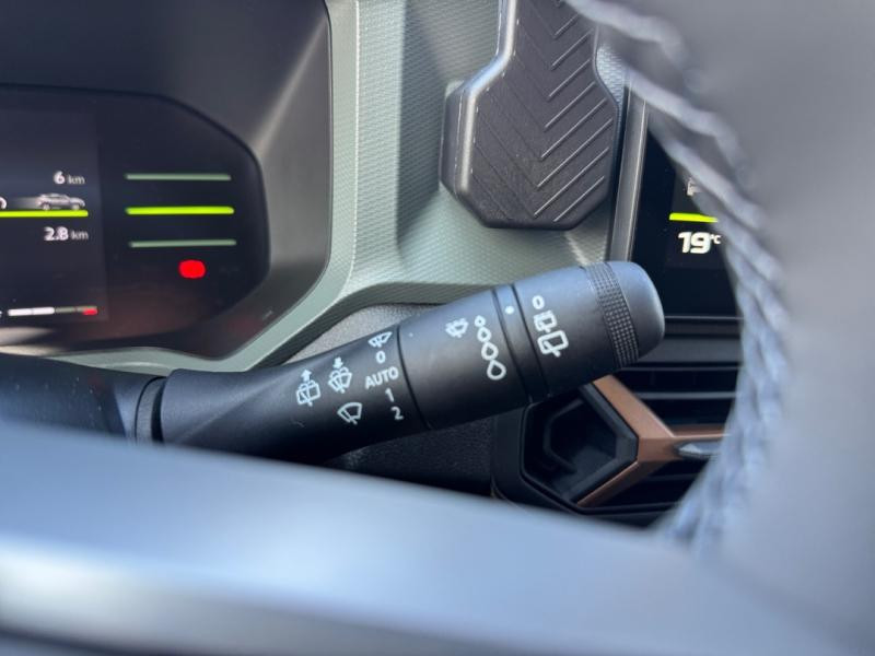 Occasion DACIA Duster 1.2 TCe mild hybrid 130ch Extreme 2025 Vert Cèdre métallisé 25490 € à Lesménils