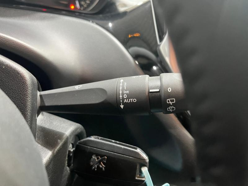Occasion PEUGEOT 208 1.5 BlueHDi 100ch E6.c Signature BVM5 86g 5p 2019 Gris Platinium 9990 € à Lesménils