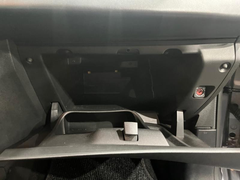 Occasion PEUGEOT 208 1.5 BlueHDi 100ch E6.c Signature BVM5 86g 5p 2019 Gris Platinium 9990 € à Lesménils