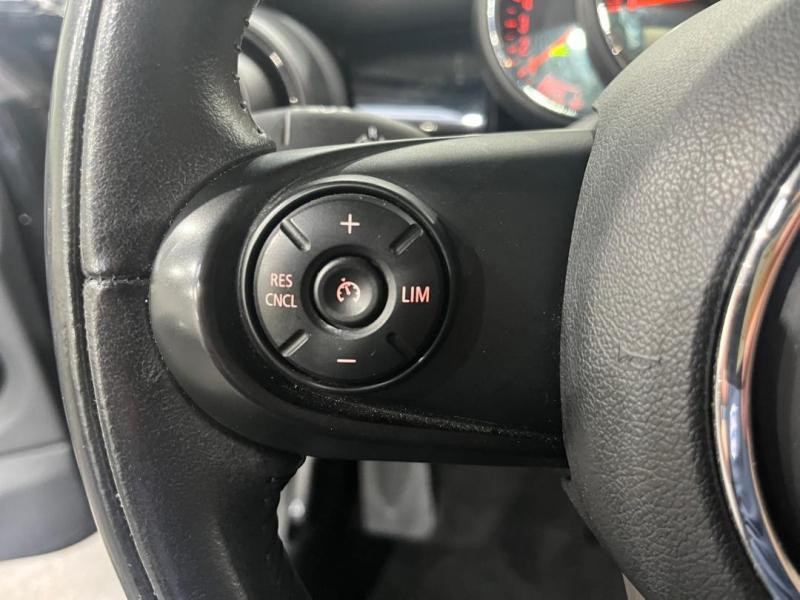Used MINI Mini One D 95ch Heddon Street 2018 Midnight Black € 14490 in Lesménils