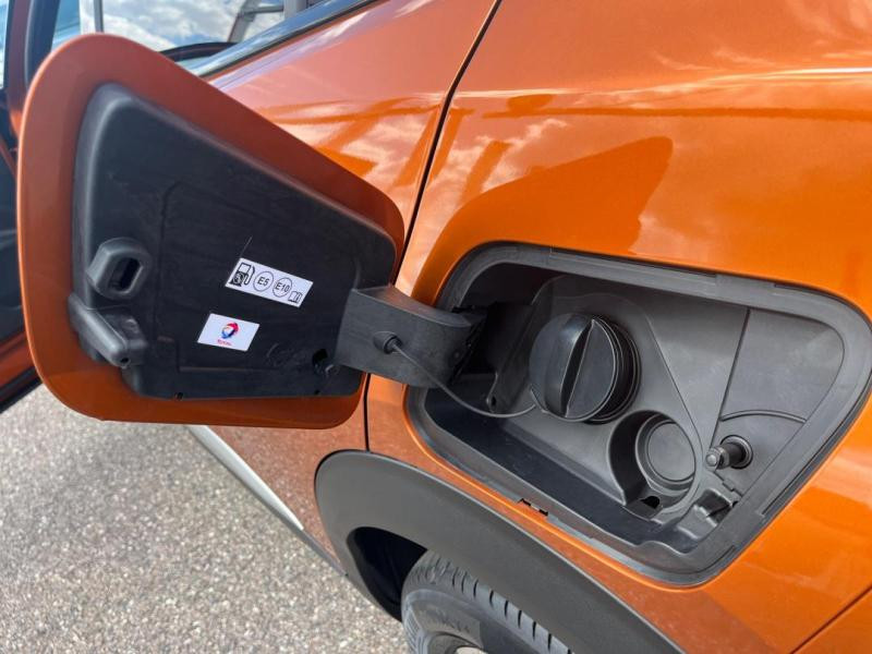 Occasion PEUGEOT 2008 1.2 PureTech 130ch S&S GT Line EAT8 7cv 2020 Orange Fusion (M) 15849 € à Lesménils