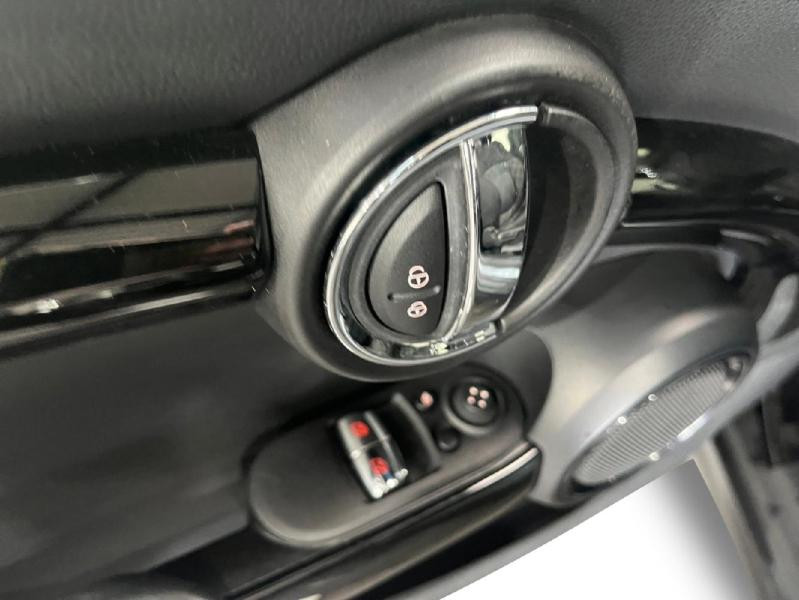 Used MINI Mini One D 95ch Heddon Street 2018 Midnight Black € 14490 in Lesménils