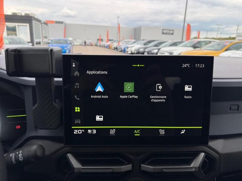 Occasion DACIA Duster 1.2 TCe mild hybrid 130ch Journey 2025 Vert Cèdre métallisé 24890 € à Lesménils