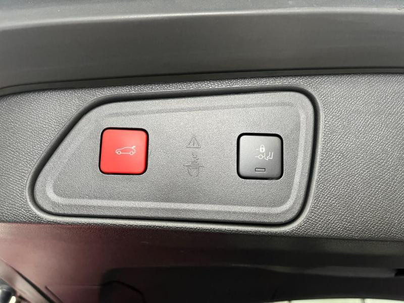 Occasion PEUGEOT 3008 1.2 PureTech 130ch S&S Crossway EAT8 2020 Noir Perla Nera (M) 14889 € à Lesménils