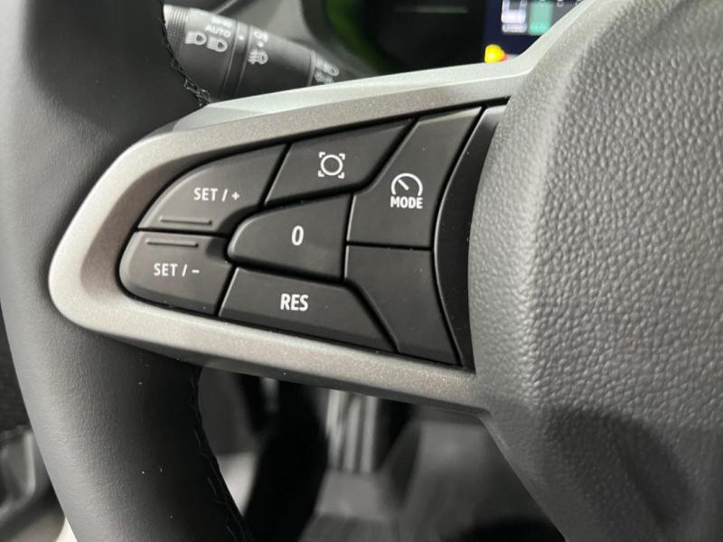 Used DACIA Duster 1.2 TCe mild hybrid 130ch Extreme 2025 Sandstone € 25490 in Lesménils
