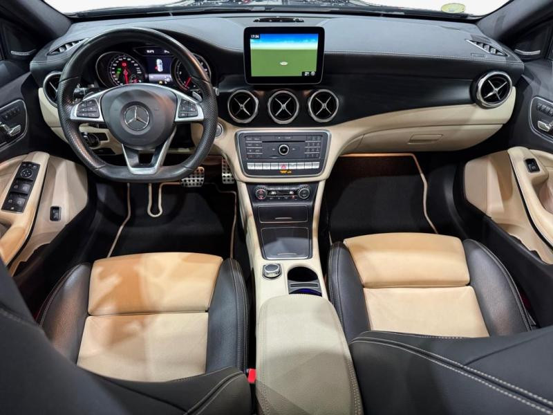 Used MERCEDES-BENZ GLA 220 d Fascination 4Matic 7G-DCT 2017 Bleu des mers du sud € 22990 in Lesménils