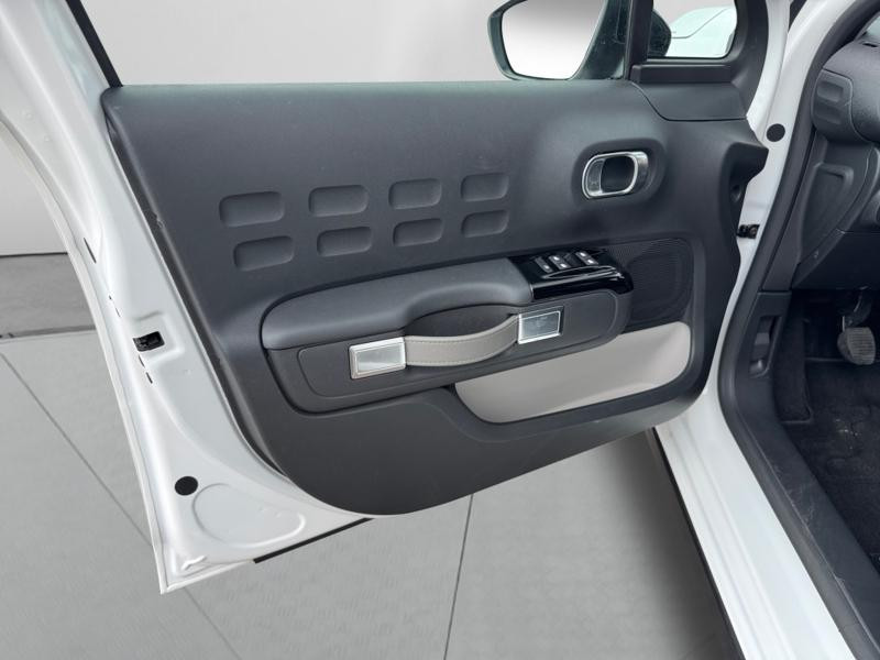 Occasion CITROEN C3 1.2 PureTech 110ch S&S Shine 120-123g 2022 Blanc Banquise (O) 11990 € à Lesménils