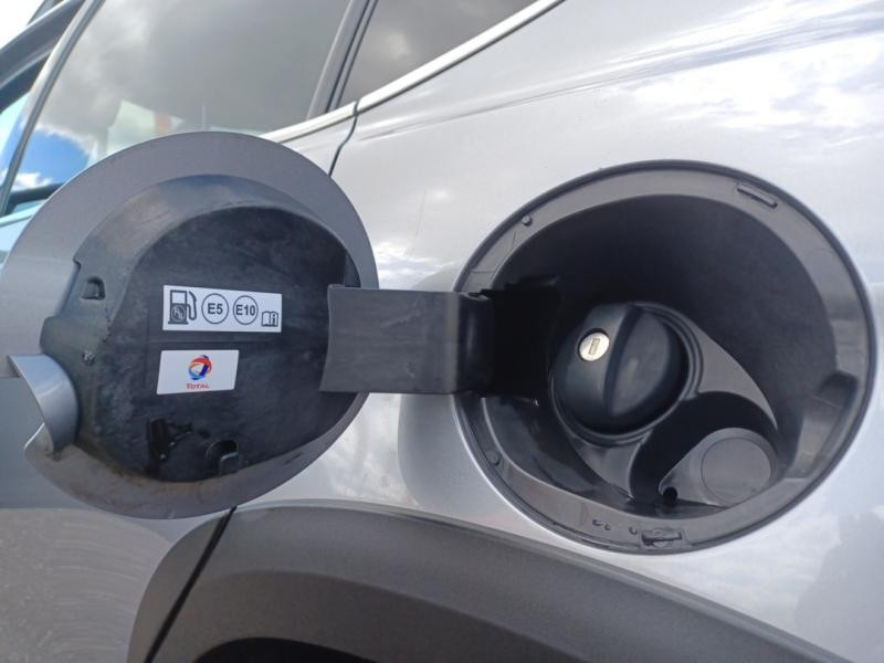 Occasion PEUGEOT 2008 1.2 PureTech 82ch E6.c Allure 2019 Gris Artense 8990 € à Lesménils