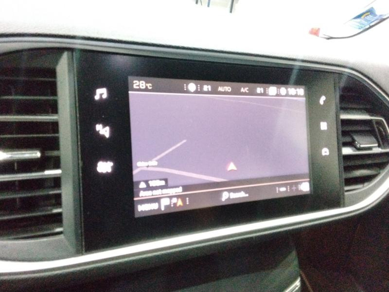 Used PEUGEOT 308 SW 1.5 BlueHDi 130ch S&S Tech Edition EAT8 2019 Dark Blue € 11990 in Lesménils