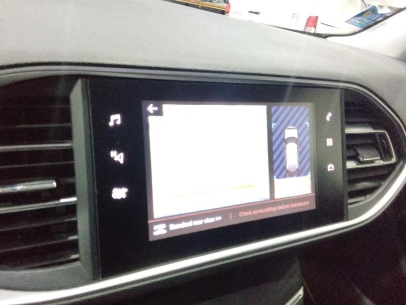 Used PEUGEOT 308 SW 1.5 BlueHDi 130ch S&S Tech Edition EAT8 2019 Dark Blue € 11990 in Lesménils