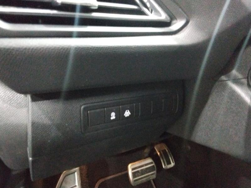 Used PEUGEOT 308 SW 1.5 BlueHDi 130ch S&S Tech Edition EAT8 2019 Dark Blue € 11990 in Lesménils