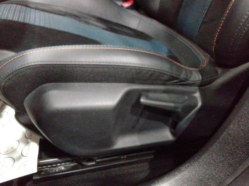 Used PEUGEOT 308 SW 1.5 BlueHDi 130ch S&S Tech Edition EAT8 2019 Dark Blue € 11990 in Lesménils