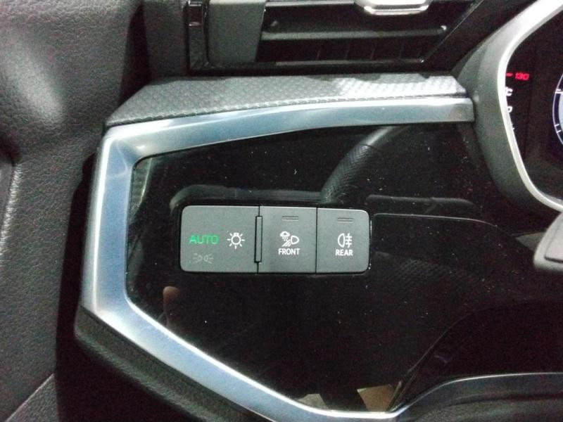 Used AUDI Q3 Sportback 35 TFSI 150ch S line S tronic 7 2023 Blanc € 40990 in Lesménils