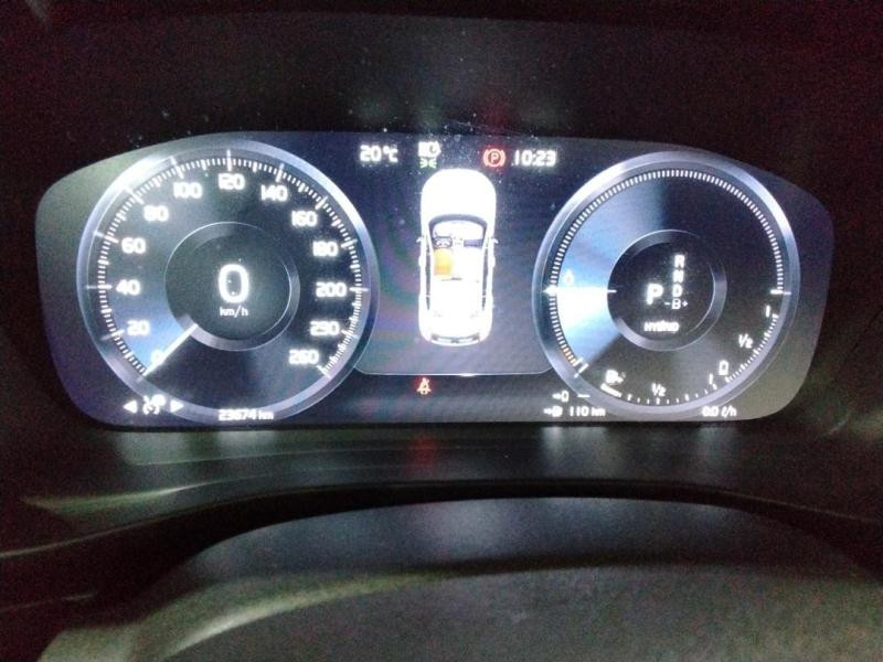 Occasion VOLVO XC40 T4 Recharge 129 + 82ch Business DCT 7 2021 Bleu Denim 27990 € à Lesménils