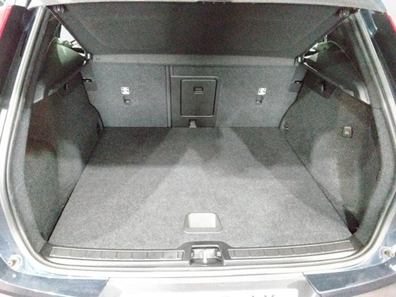 Occasion VOLVO XC40 T4 Recharge 129 + 82ch Business DCT 7 2021 Bleu Denim 27990 € à Lesménils