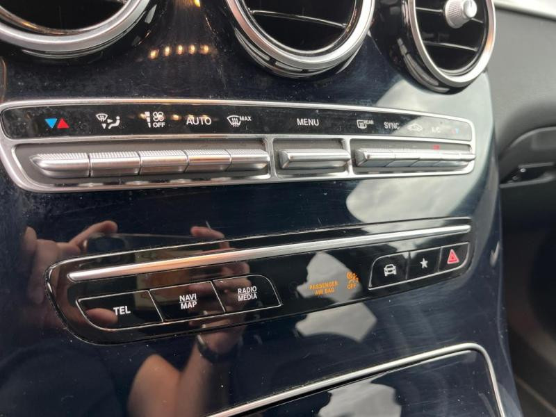 Occasion MERCEDES-BENZ GLC Coupé 220 d 194ch AMG Line 4Matic 9G-Tronic 2020 Gris graphite métallisé 36990 € à Lesménils