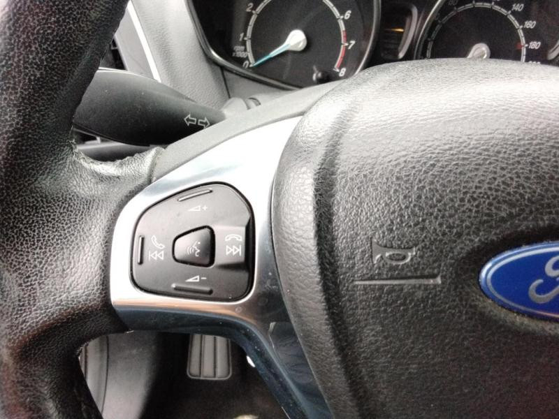 Used FORD B-MAX 1.0 SCTi 125ch Stop&Start EcoBoost Color Edidion 2016  € 9990 in Lesménils