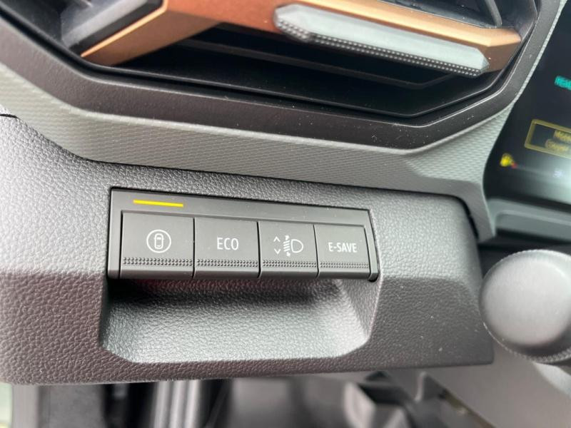 Occasion DACIA Duster 1.6 hybrid 140ch Extreme+ 2025 Kaki Lichen 28389 € à Lesménils