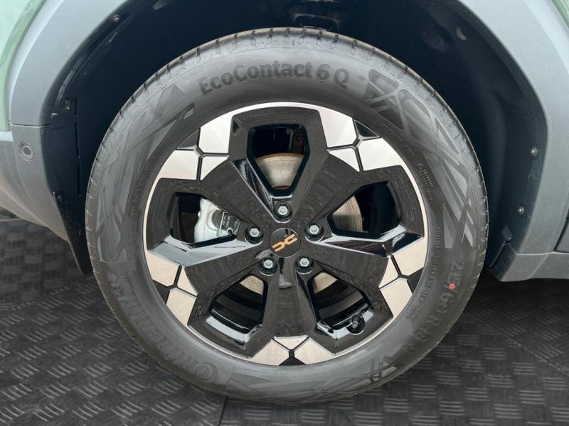 Occasion DACIA Duster 1.6 hybrid 140ch Extreme+ 2025 Kaki Lichen 28389 € à Lesménils