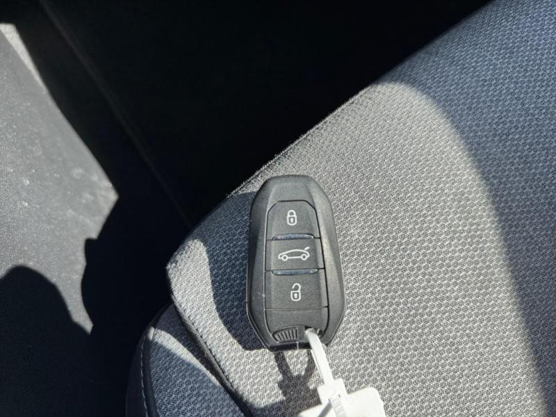 Used OPEL Astra 1.2 Turbo 130ch Elegance BVA8 2022 Bleu Kobalt Métallisé Premium € 16990 in Lesménils