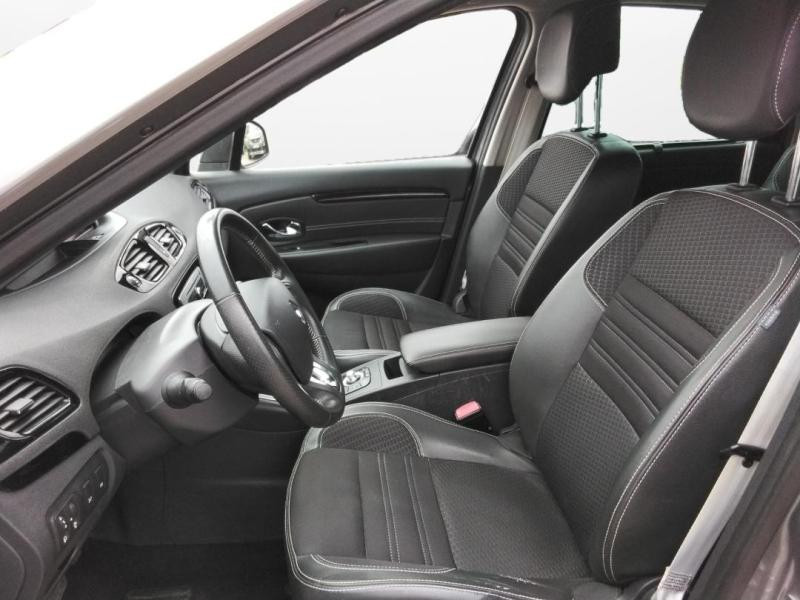 Used RENAULT Scenic 1.2 TCe 130ch energy Bose Euro6 2015 2016 Blanc € 9990 in Lesménils