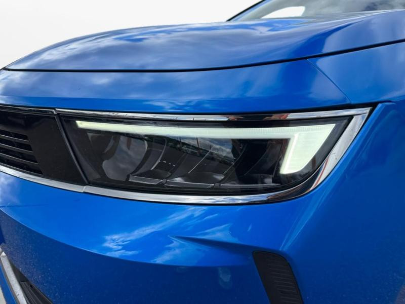 Used OPEL Astra 1.2 Turbo 130ch Elegance BVA8 2022 Bleu Kobalt Métallisé Premium € 16990 in Lesménils