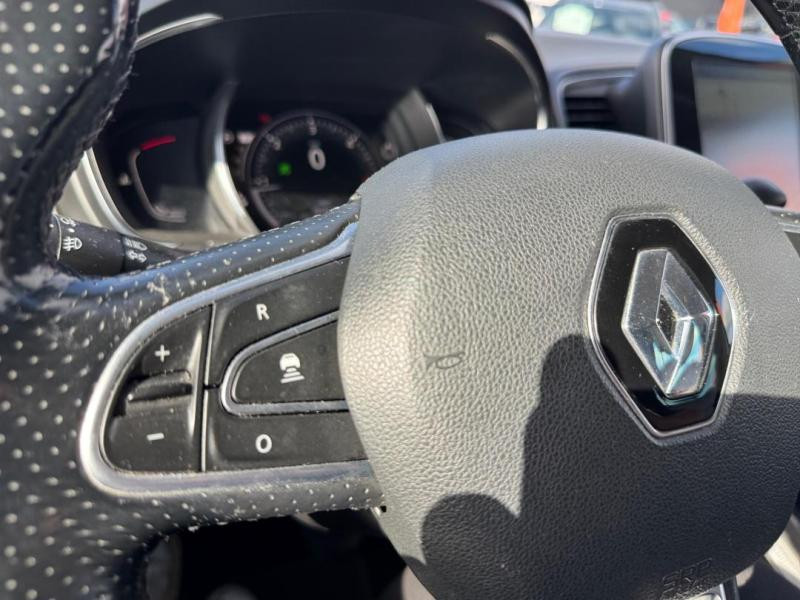 Used RENAULT Scenic 1.6 dCi 160ch energy Initiale Paris EDC 2017 Blanc € 17490 in Lesménils
