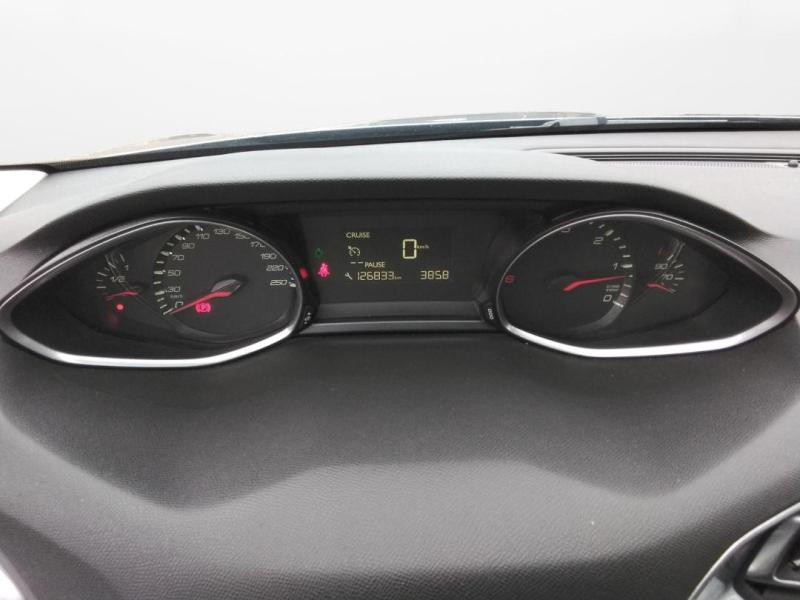Occasion PEUGEOT 308 1.6 HDi FAP 92ch Active 5p 2014 Gris 9490 € à Lesménils